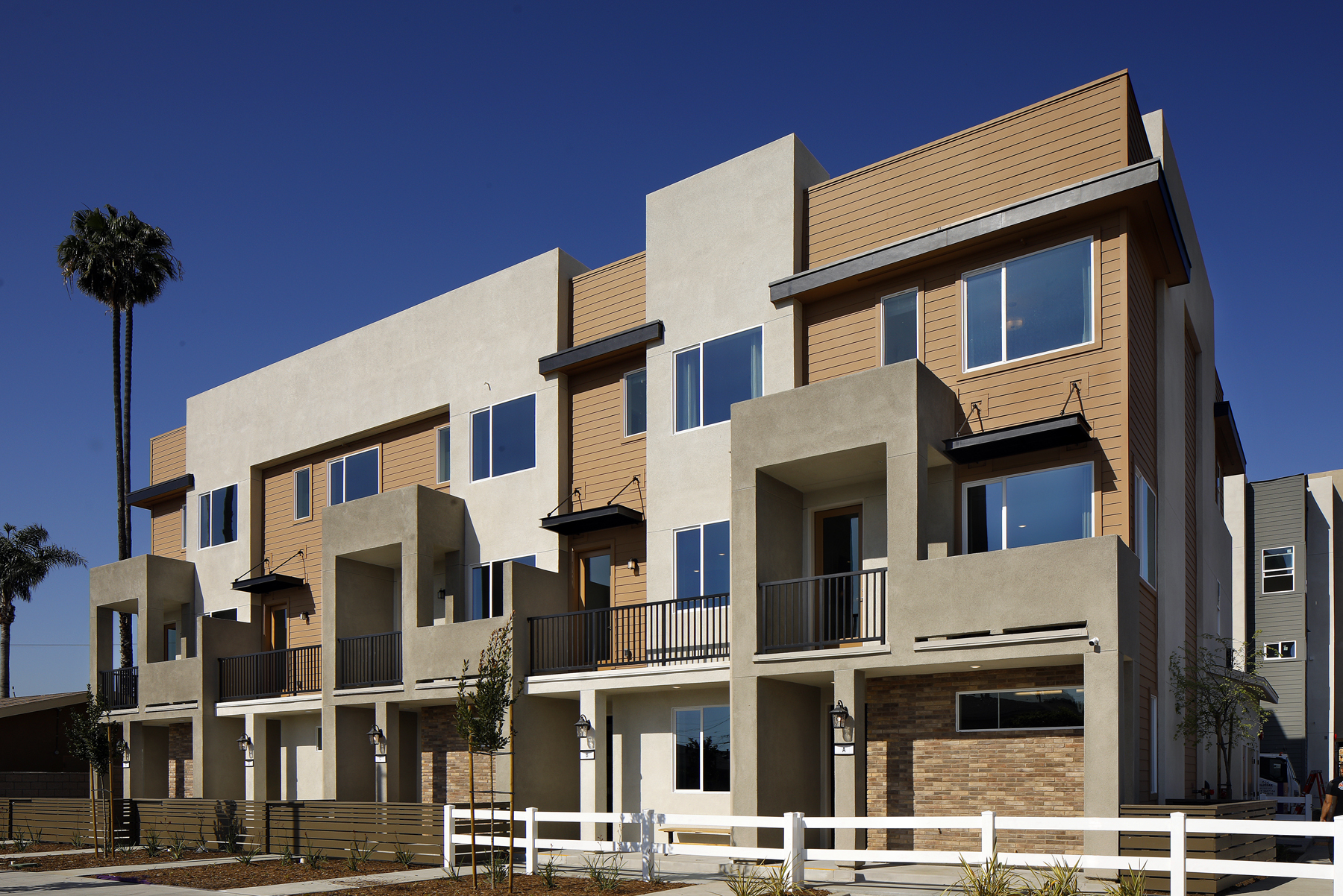 0025 4005 Valley Oak Lane