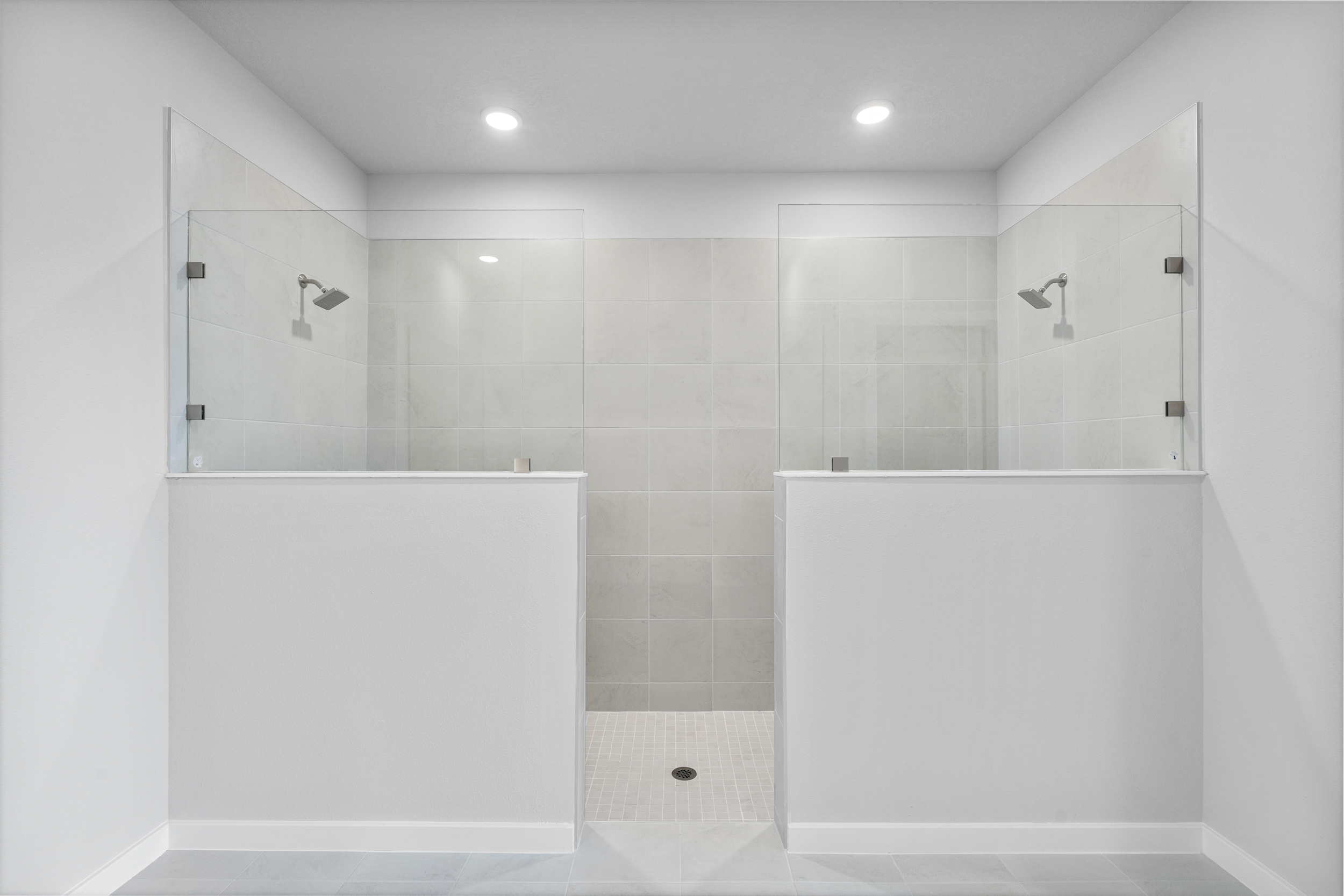 Lot 46 Large Super Shower at Reserve East